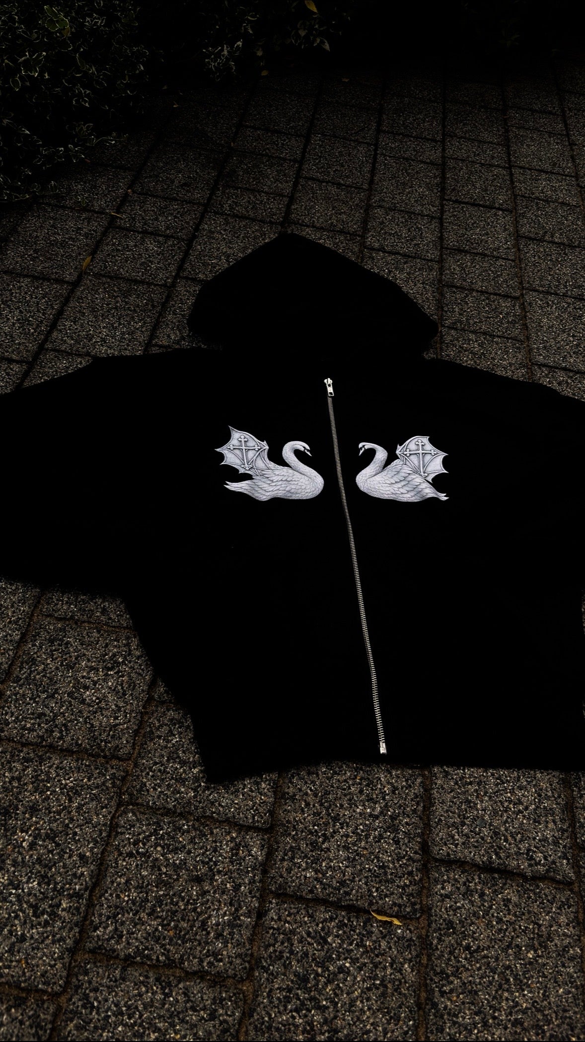 Ethereal Hoodie black